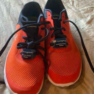 NWT men’s champion shoes